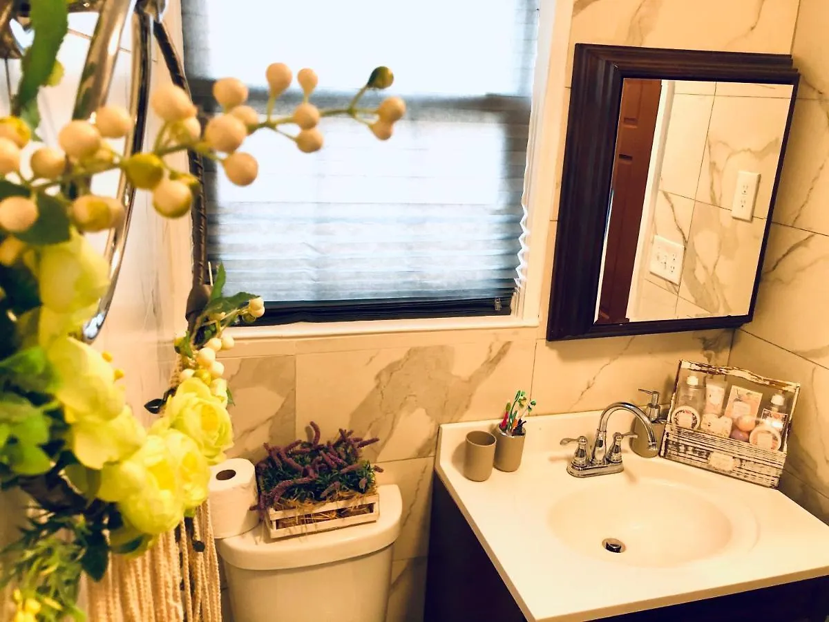 “Beautiful Space” 10 Mtos Airport Jfk The Beach New York Apartment